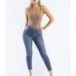 3533 Adriana skinny