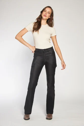 JEANS ECOCUERO NEGRO 4751