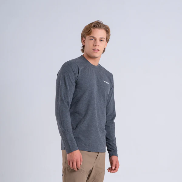 Polera Hombre Geyser Gris 2026